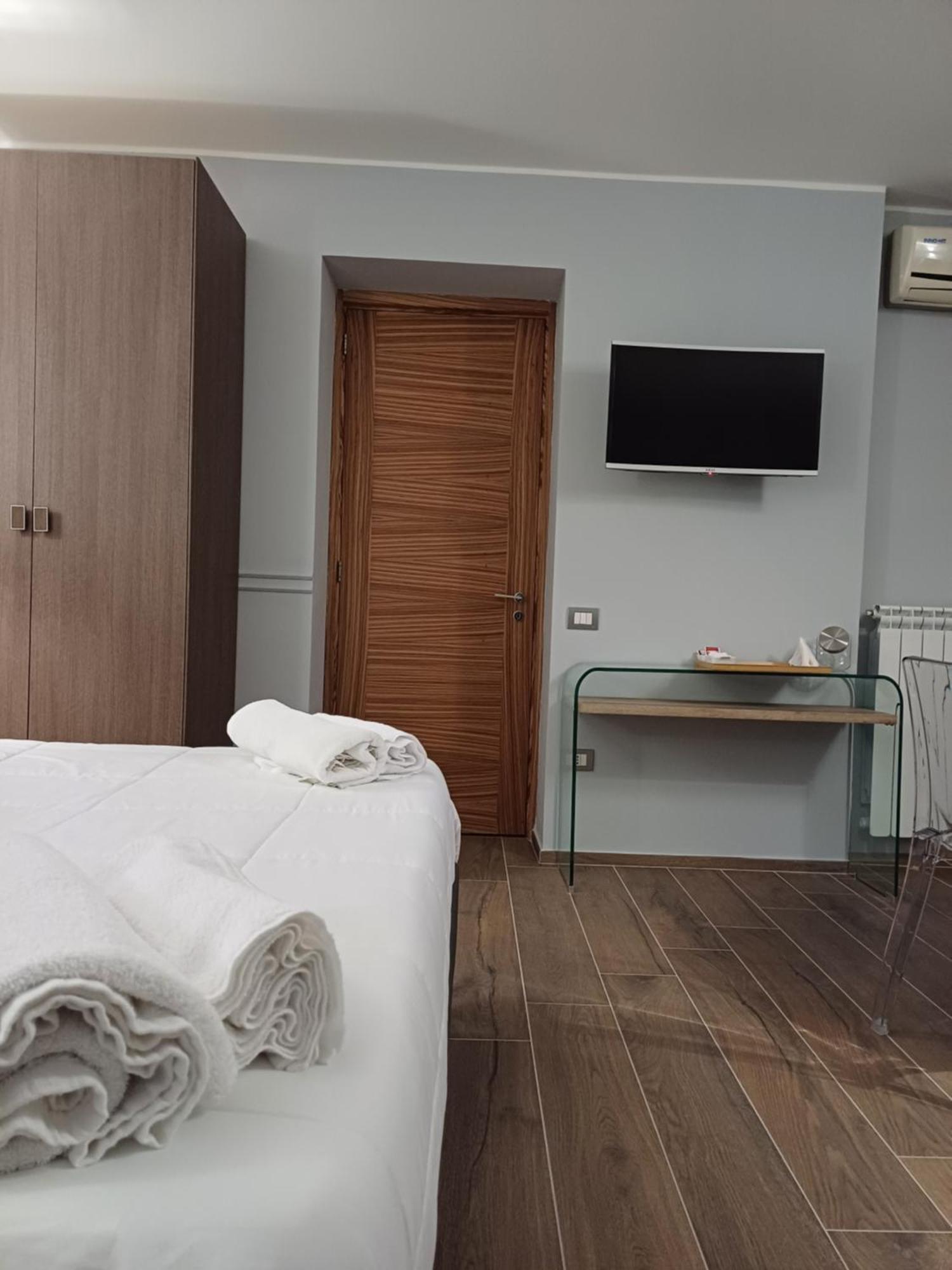 Bed & Breakfast Idomeneo 63 Lecce Exterior foto